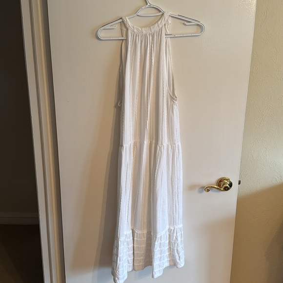 Lilly Pulitzer Lennox swing Dress is white. - Picture 2 of 3